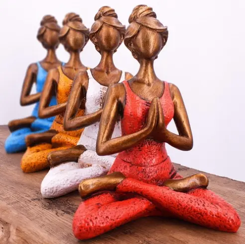 STATUE FEMME YOGA 25 CM BLANC